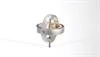 Super gyroscope balancing on string